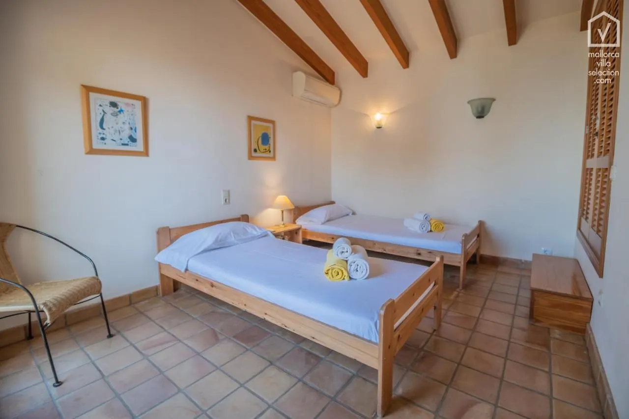 Casa Tres Pinos Alcanada By Mallorca Villa Selection Alcudia  Spain